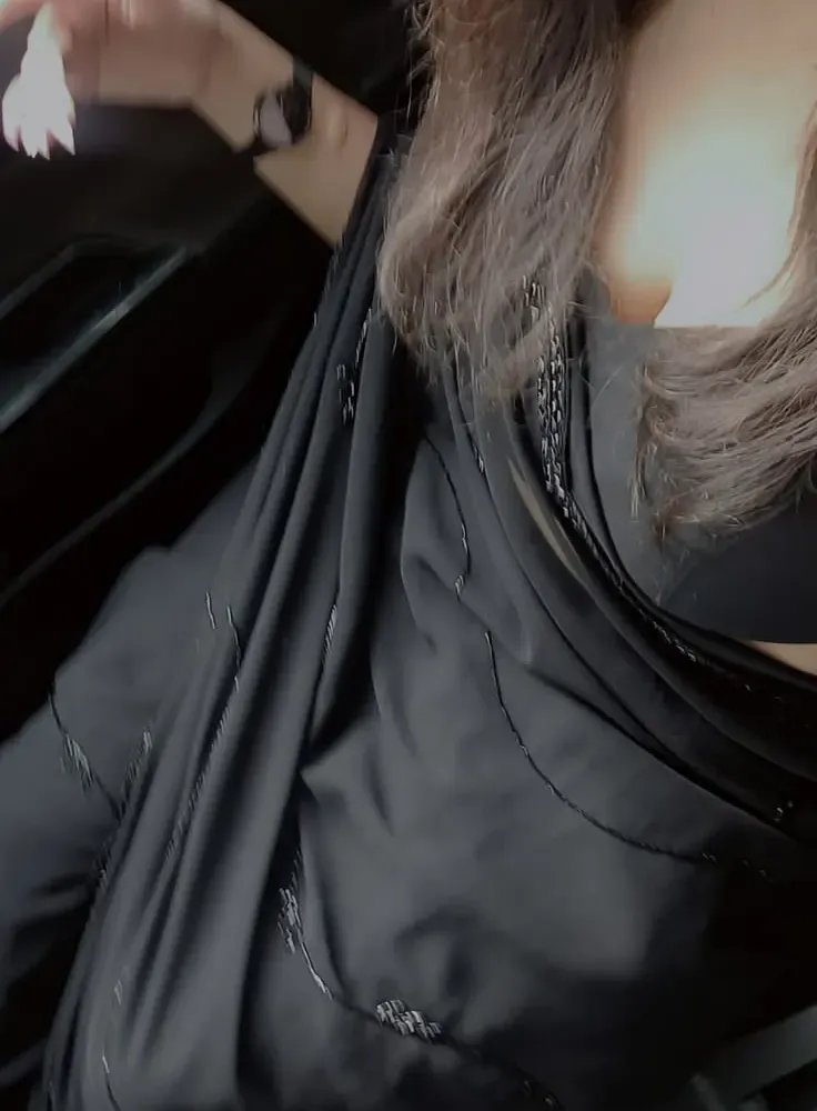 Siya Bhatia, high class escort in Saravanampatti